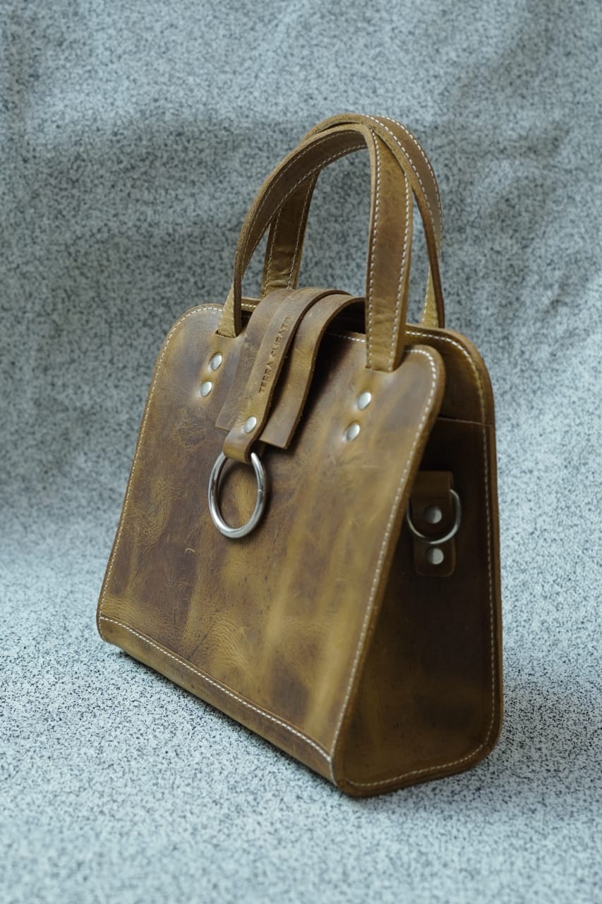 Handbag 2 - Image 3